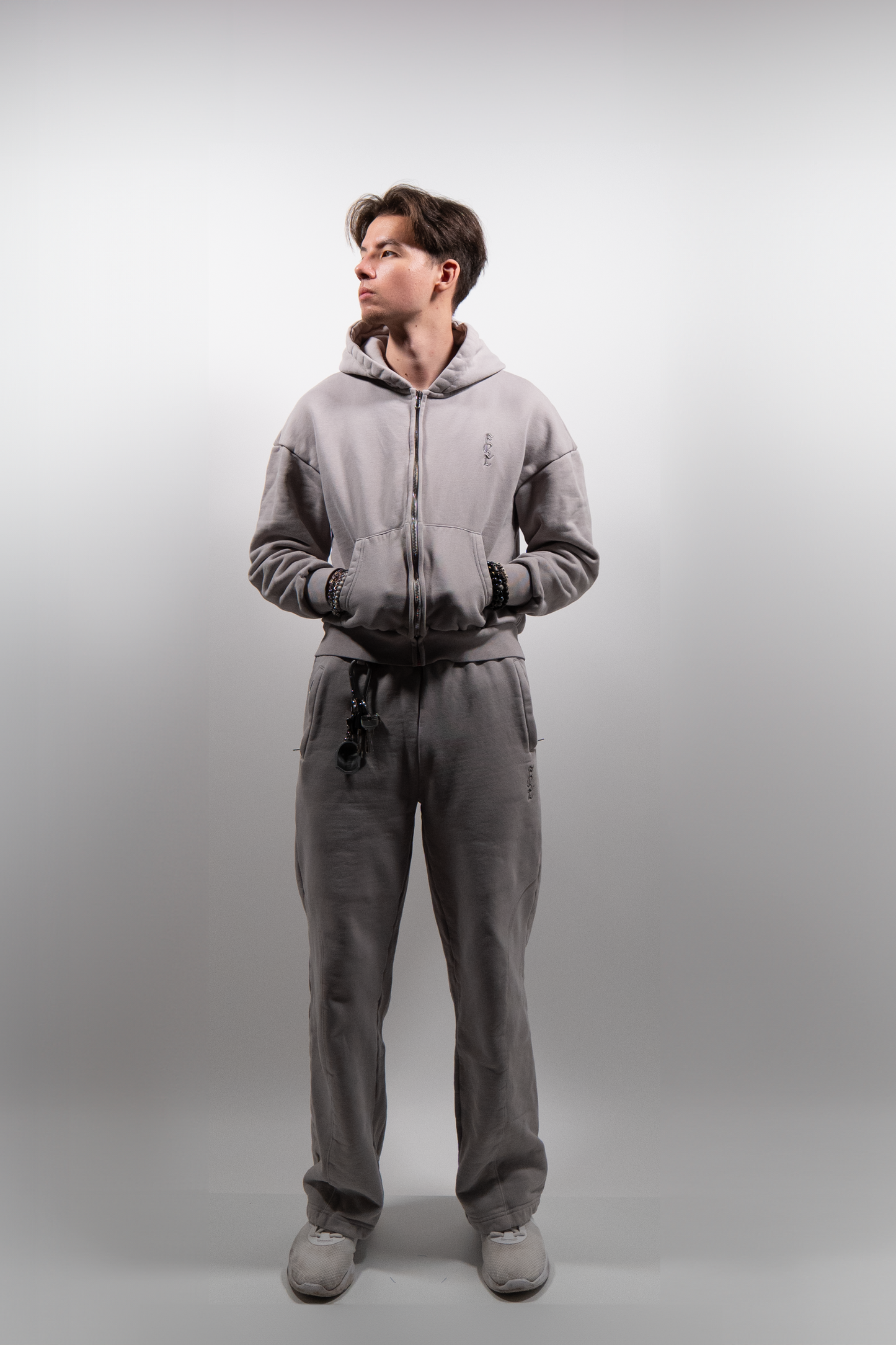 FOUNDATION ZIP HOODIE