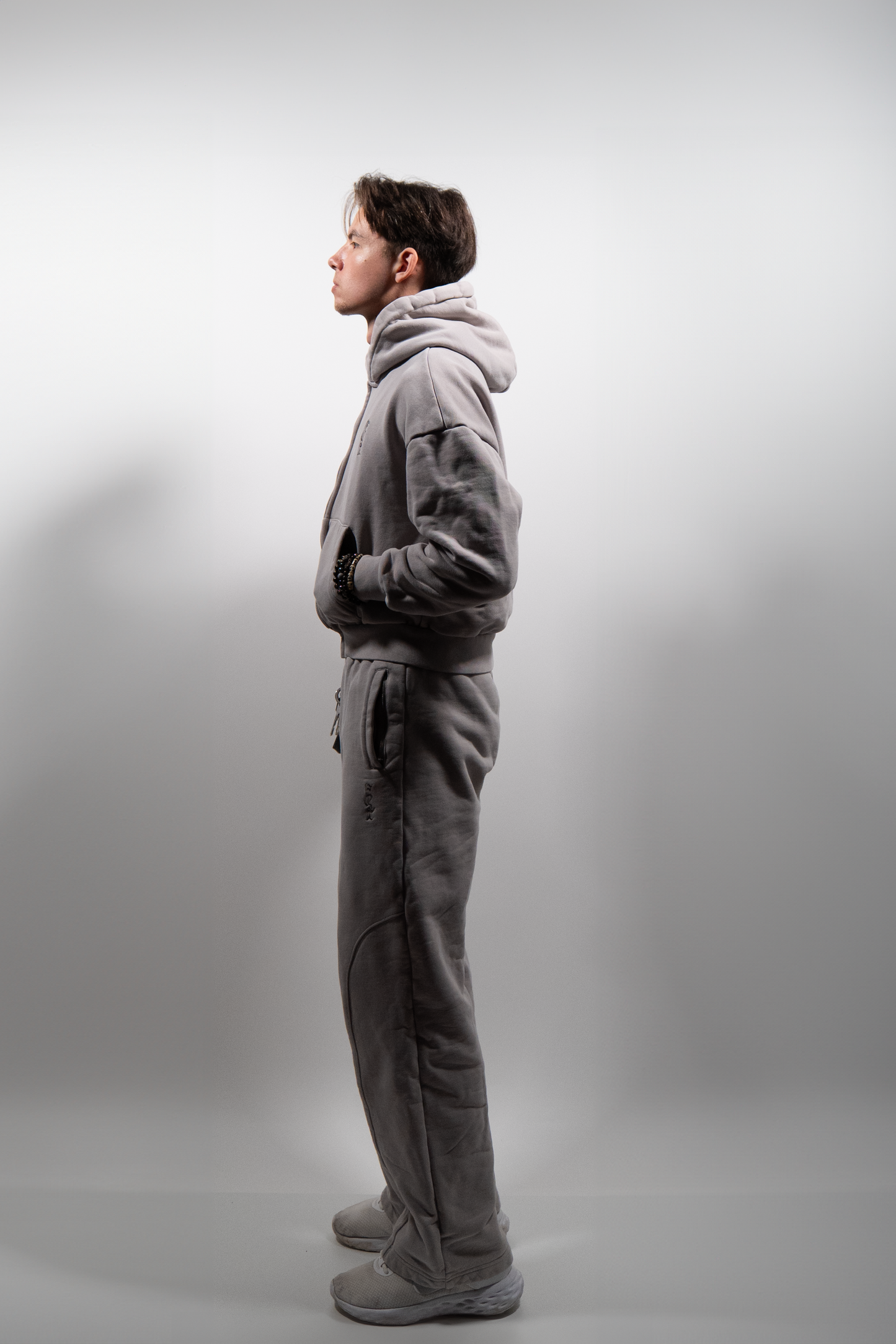 FOUNDATION ZIP HOODIE